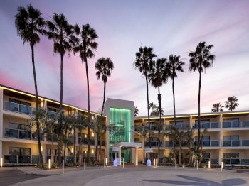 Pacifica Hotels